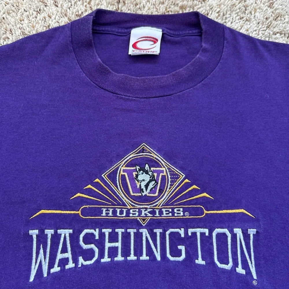 Vintage Cadre Athletic Washington Huskies Embroidered T-Shirt Purple Mens XL